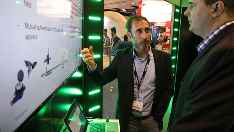 Gentleman presenting at IoT World event