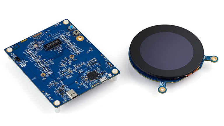 Top side of the ST's STM32U5A9J-DK development kit